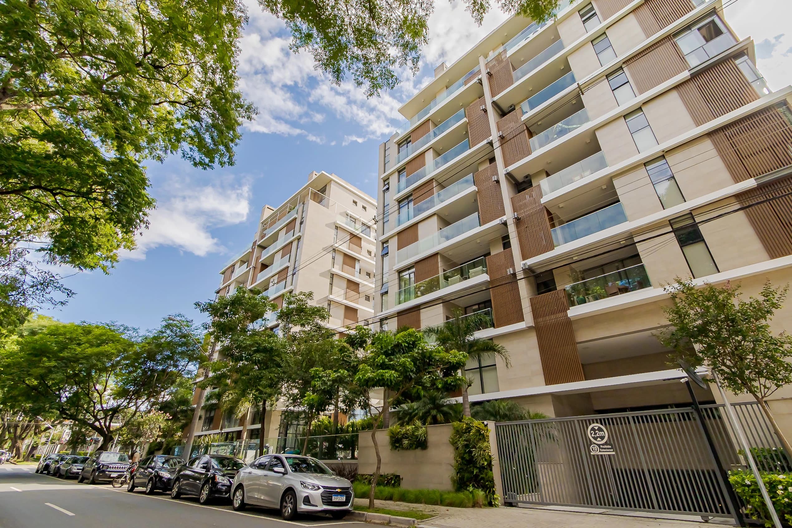 Apartamento em Curitiba - PR, no bairro Seminário - Ref: AP1869-CTI